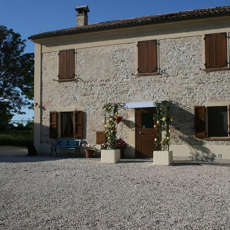 B&B La Fenice Montegridolfo Luaran gambar