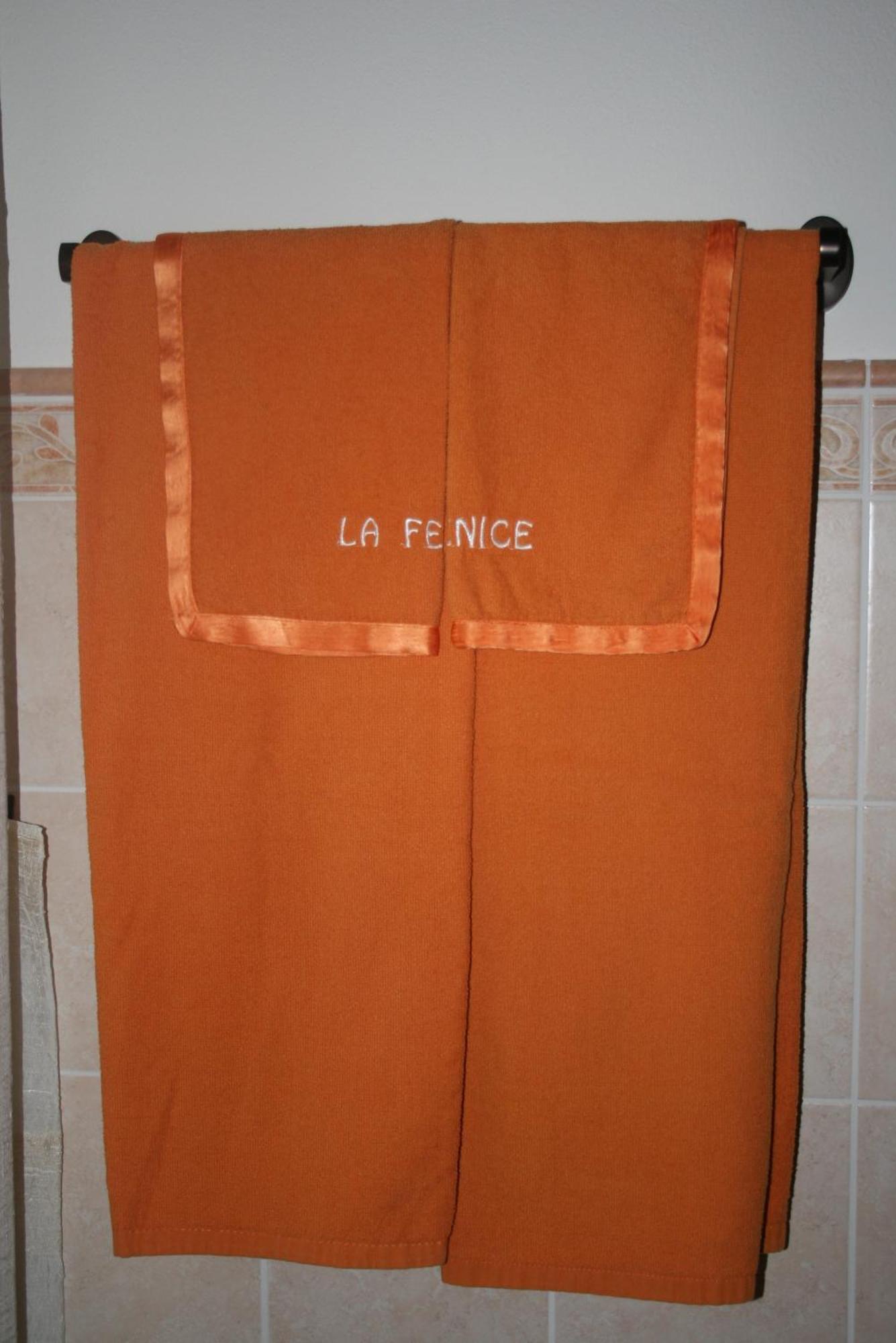 B&B La Fenice Montegridolfo Luaran gambar