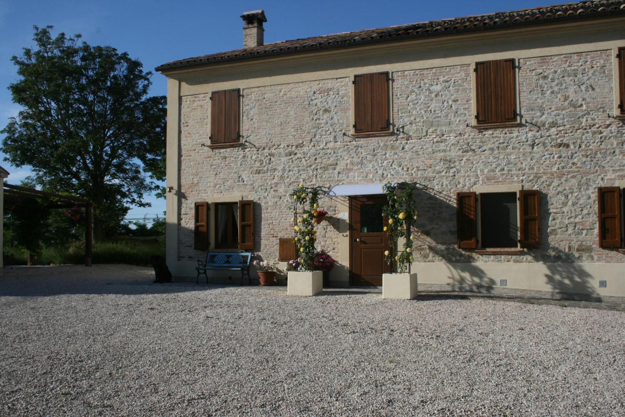 B&B La Fenice Montegridolfo Luaran gambar
