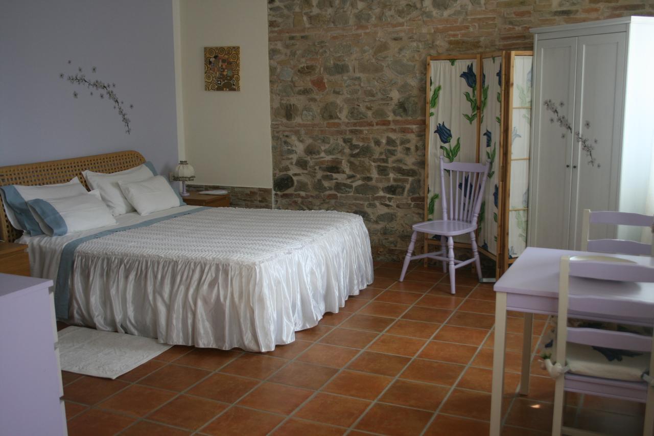 B&B La Fenice Montegridolfo Luaran gambar